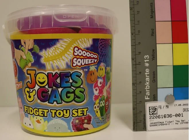 HTI — Jokes&Gags Fidget Toy Set sooooo stretchy sooooo squeezy