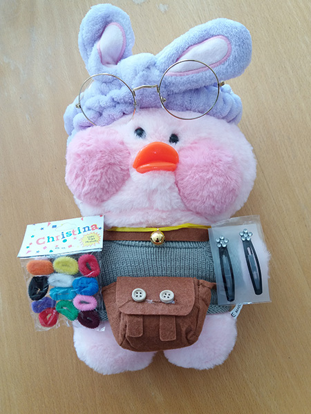 Lalafanfan — Pink plush stuffed toy duck with puffy pink cheeks „Lalafanfan“