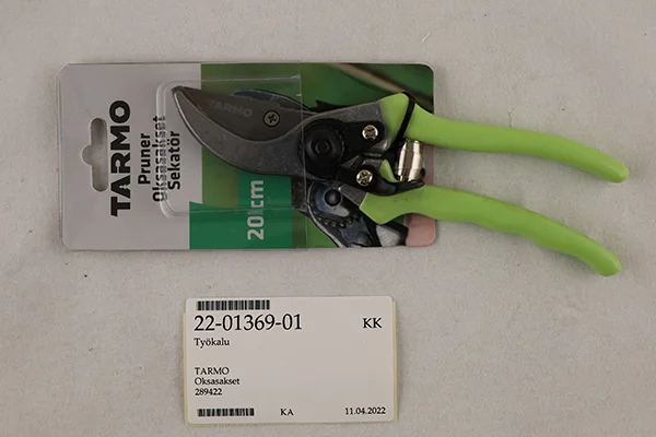 Tarmo — Pruner / Oksasakset