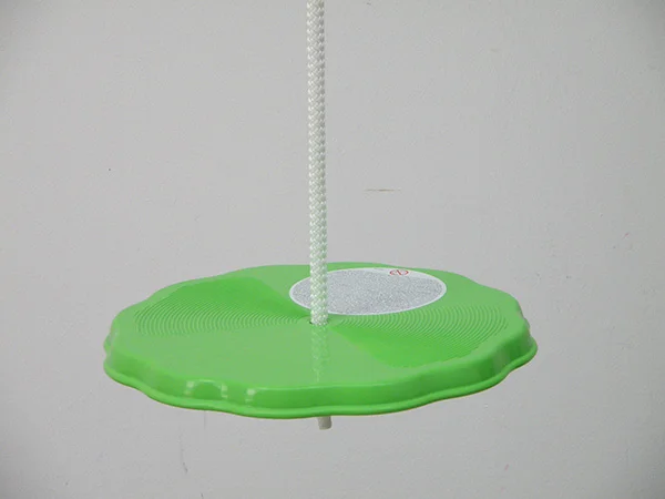 Mochtoys — Round Swing