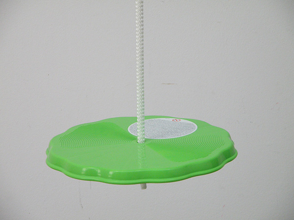 Mochtoys — Round Swing