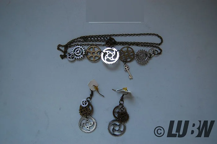 PPX — PPX 3 Stück Halskette und Ohrschmuck Retro Steampunk Uhrenteile Borduhrgänge Rädchen Ohrringe Antike