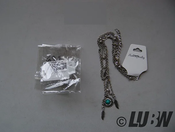 JAWSEU — JAWSEU Sexy Halskette Choker Mehrreinig Kette für Frauen Damen Bohemian Anhänger Blatter Blumen Must