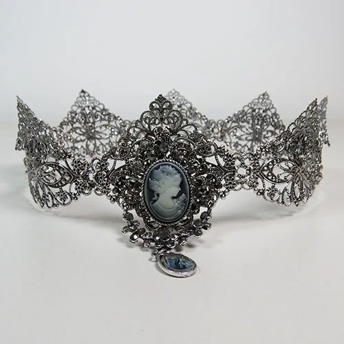 Boudoir noir — Kopfschmuck Krone