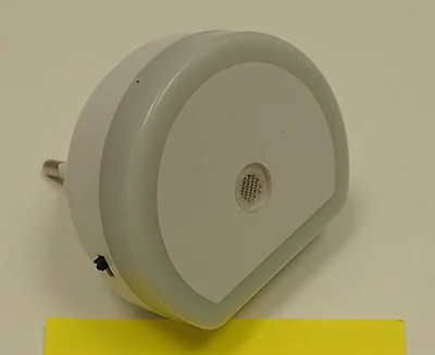LED night-lamp with day-night sensor
