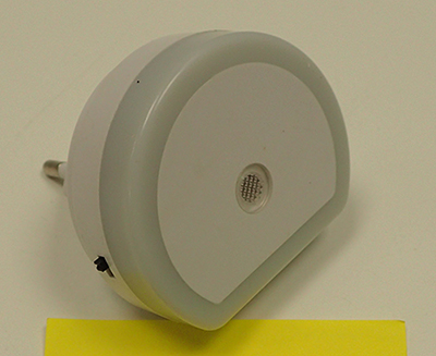 LED night-lamp with day-night sensor