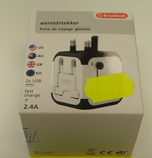 Kruidvat — Wereldstekker / Prise de voyage globale