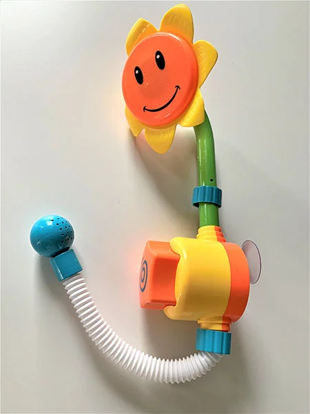 Plastic bath toy