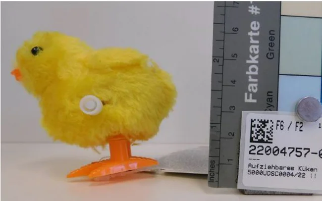 TEDI GmbH & Co KG — Aufziehbares Küken