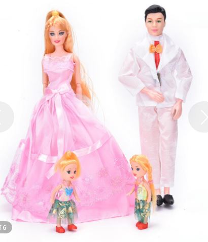 Family 4 Person Doll Set 1 Mom / 1 Dad / 2 Little