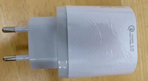 "POWER Quick Charge 3.0