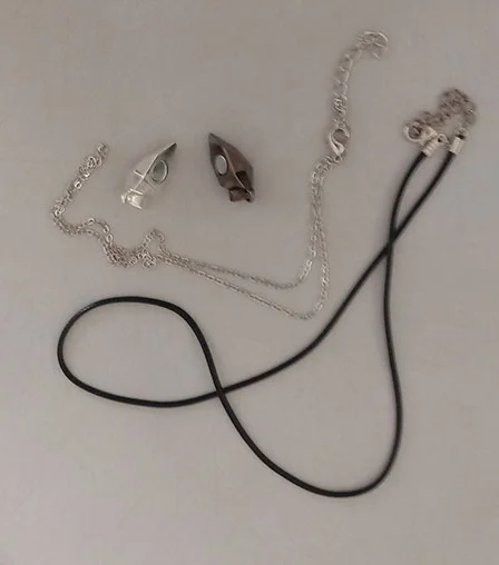 Necklace with heart-shaped pendant