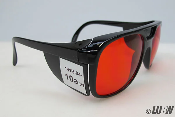 Laser safety glasses