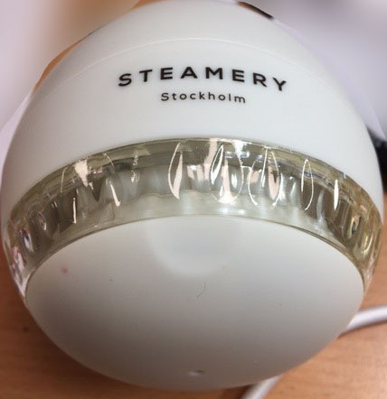 Steamery AB — Pilo Fabric shaver