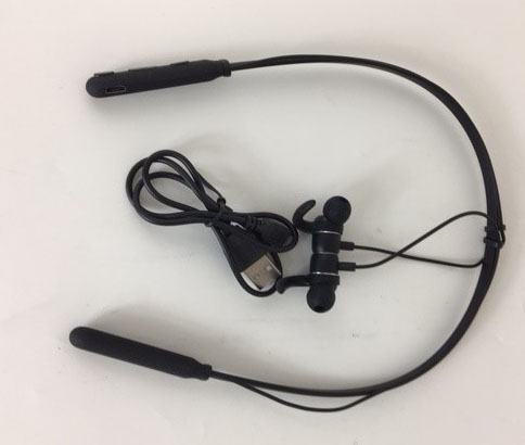 InnovaGoods — Magnetiska trådlösa träningshörlurar / Magnetic Wireless Sports Earphones