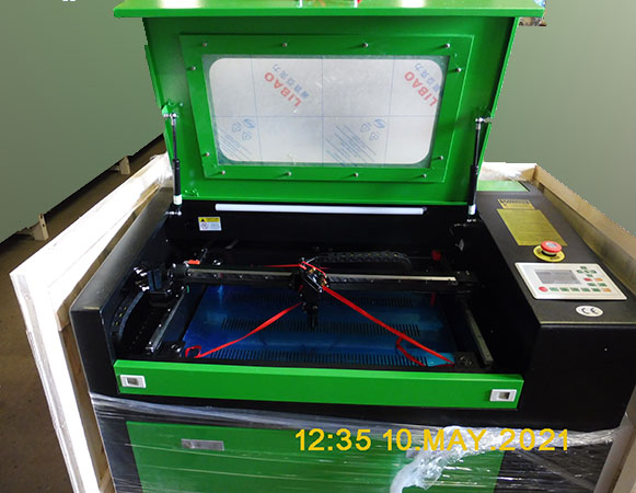 Laser engraving machine