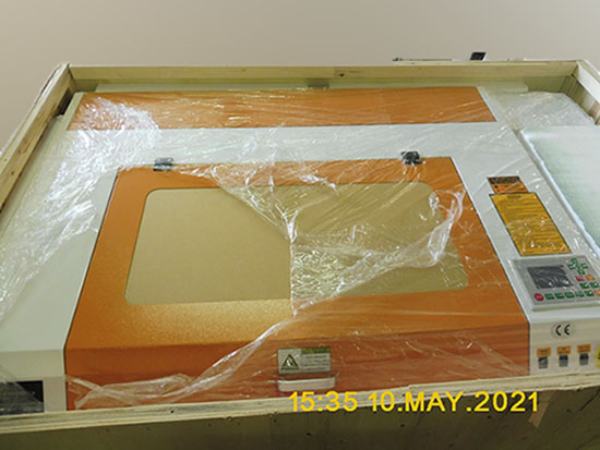 Laser engraving machine