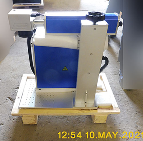 Laser engraving machine