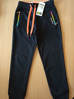 Children's sports trousers, size 128