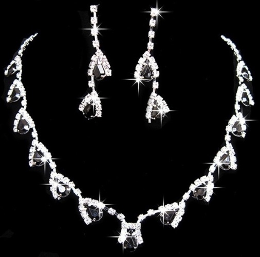 Women' s Stunning Red Strainestone Crystal Teardrop Necklace Long Dangle Earrings Silver Wedding Bri