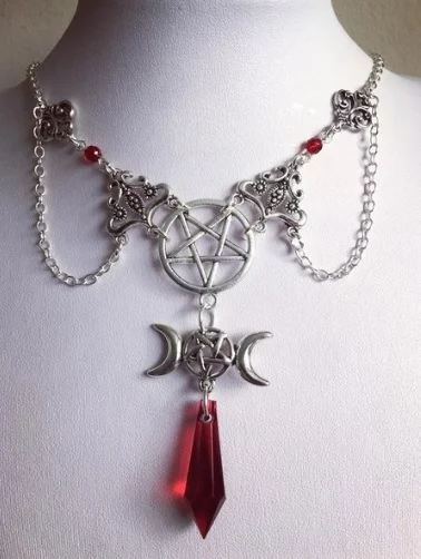 Black or Red Triple Moon Necklace Occult Pagan Wicca,Wiccan Triple Moon Goddess Pendant Necklace Pen