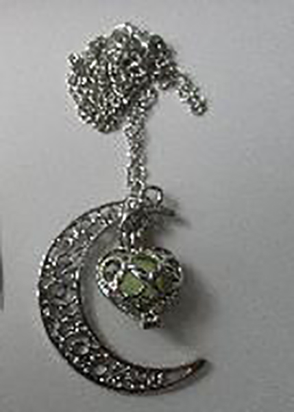 Halskette silber, Anhänger leuchtet, Sailor Moon