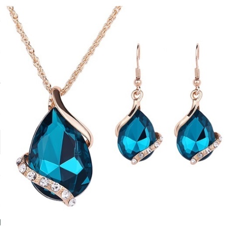 Fashion Jewelry — Collier ras du cou en chaîne avec strass pour femme de style chic, boucles d'oreilles, bijoux.