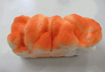Squeezies — Squeezy Bread (Knautschiges Brot)