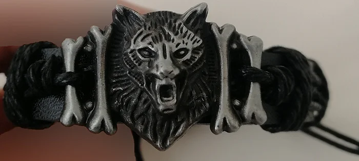 etNox — Wolf's Head Leather Bracelet
