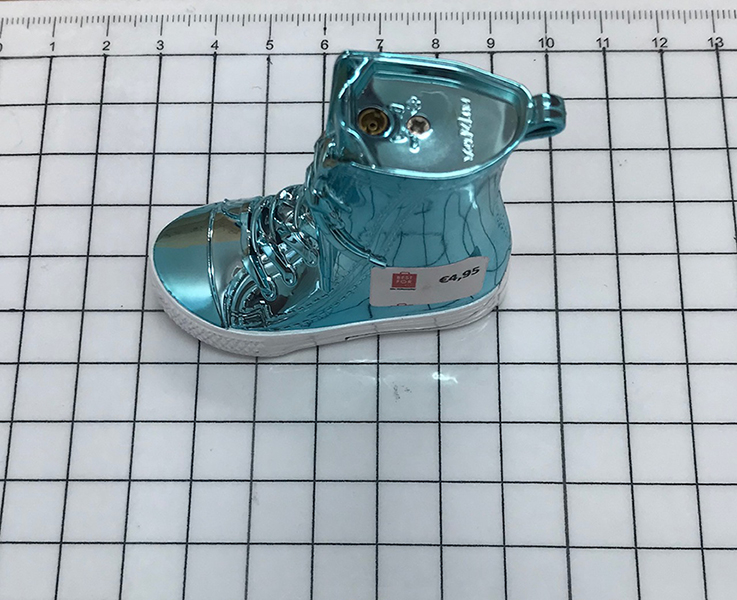 Novelty lighter