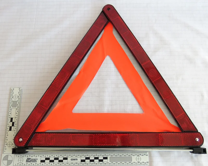 FuDing (on the packaging/on the product) — Warning triangle