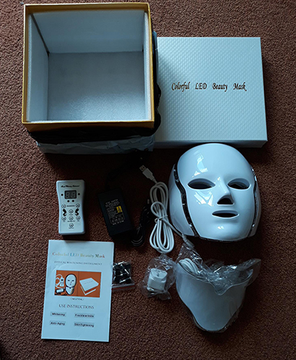 Colourful LED Beauty Mask: Optical Whitening Instrument
