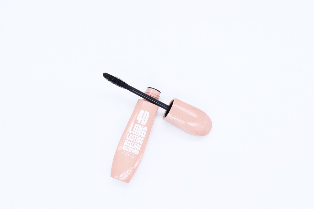 Ddonna — Long Lasting 4D Mascara Waterproof
