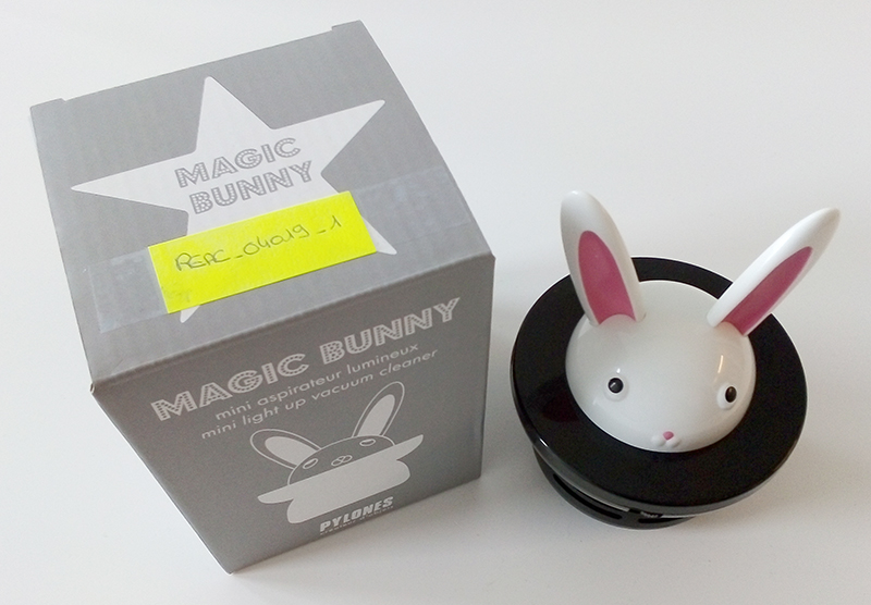 Pylones — Magic Bunny