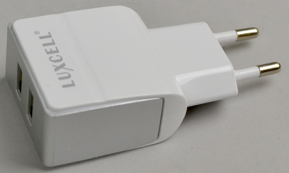 Luxcell — USB Charger