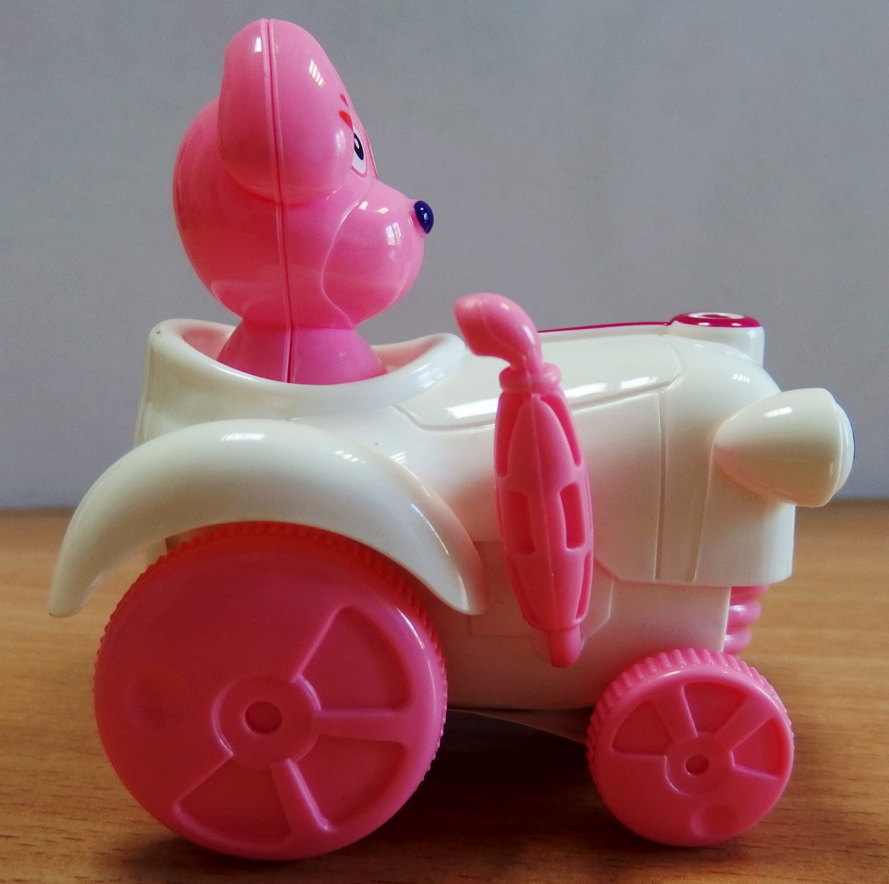 Cartoon Pet Car / Bajkowy pojazd