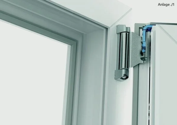 MACO — MULTI Turn-and-tilt hinges