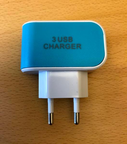 Stonego — 3 USB universal wall charger