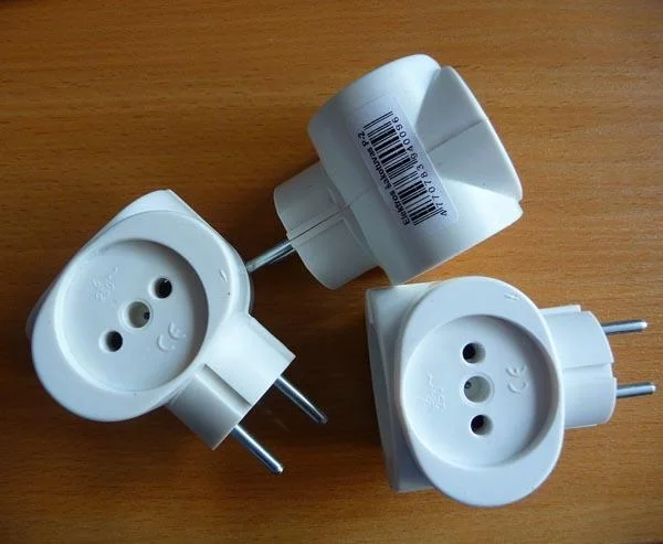 Multiplug socket