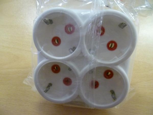 BAYSAL — Multiplug socket