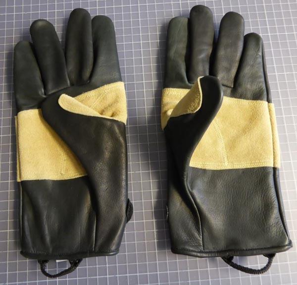 Singing Rock — Climbing gloves