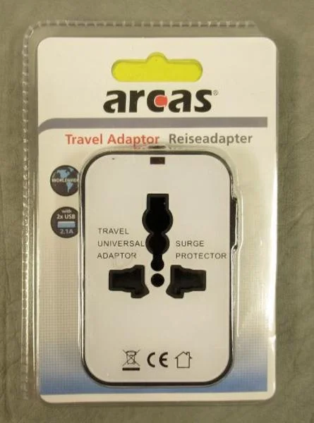 Arcas — Universal Travel Adaptor