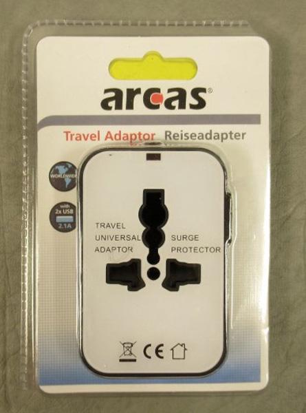 Arcas — Universal Travel Adaptor