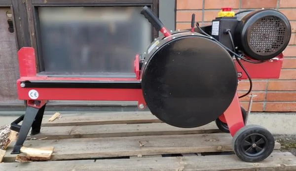 Mag Pro Power Tools / FLS-001 — Log splitter