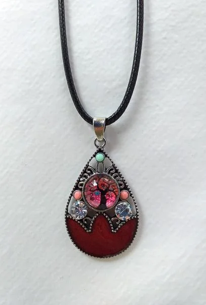 Fashion Jewelry — Necklace