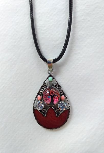 Fashion Jewelry — Necklace