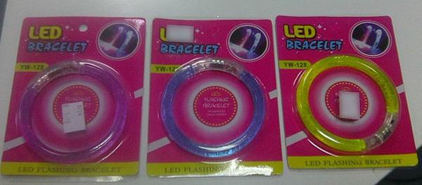 LED FLASHING BRACELET