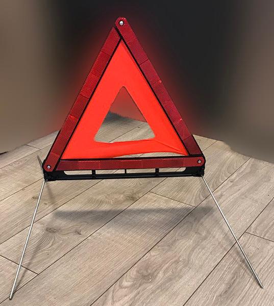 Compass — Výstražný trojúhelník
