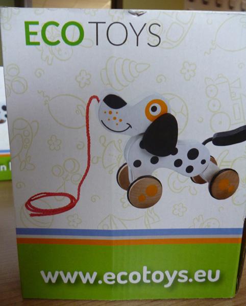 ECOTOYS — Drewniany piesek na sznurku