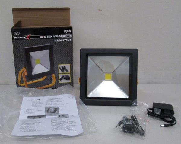Lexxa — 30W LED valonheitin